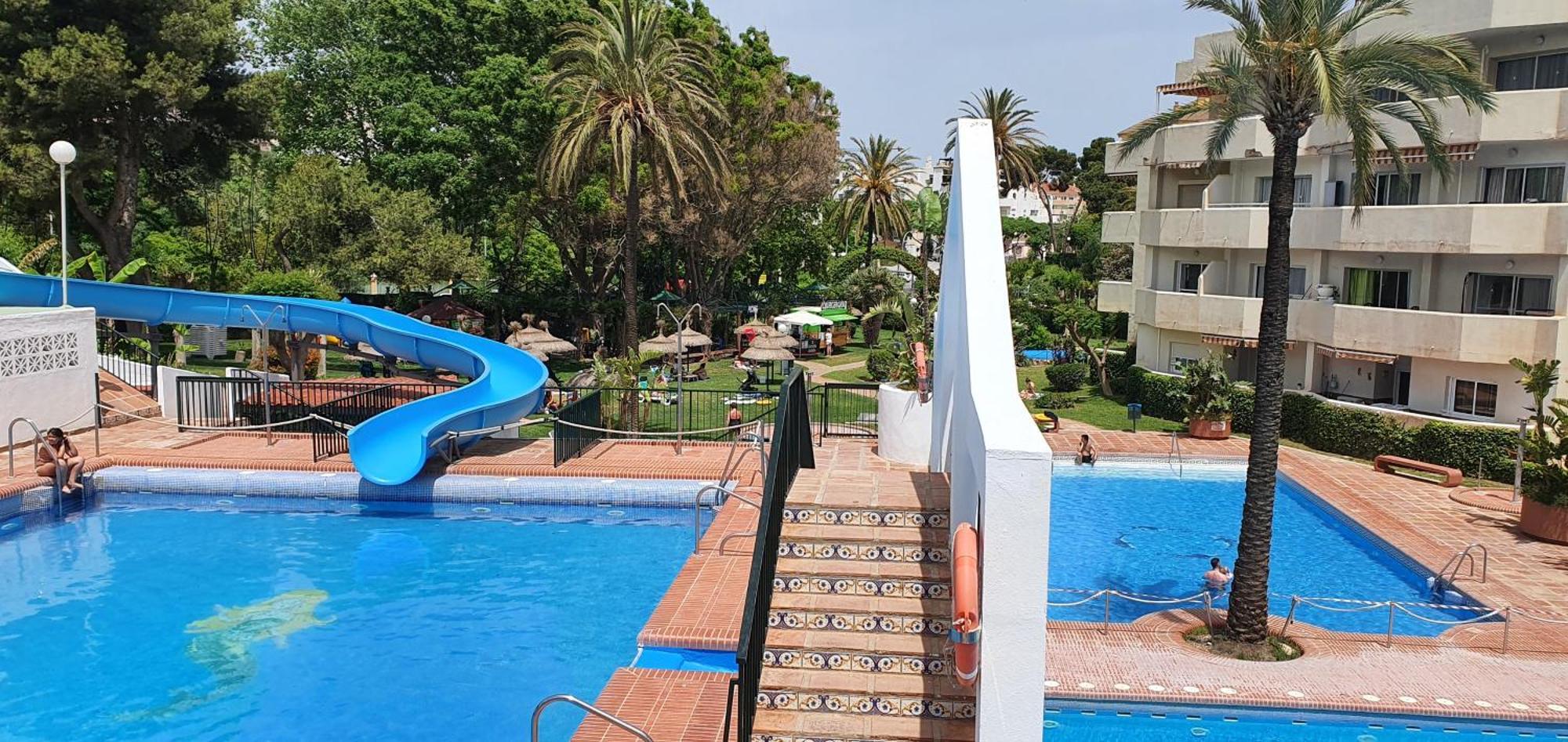 Benal Beach Apartment Беналмадена Екстериор снимка