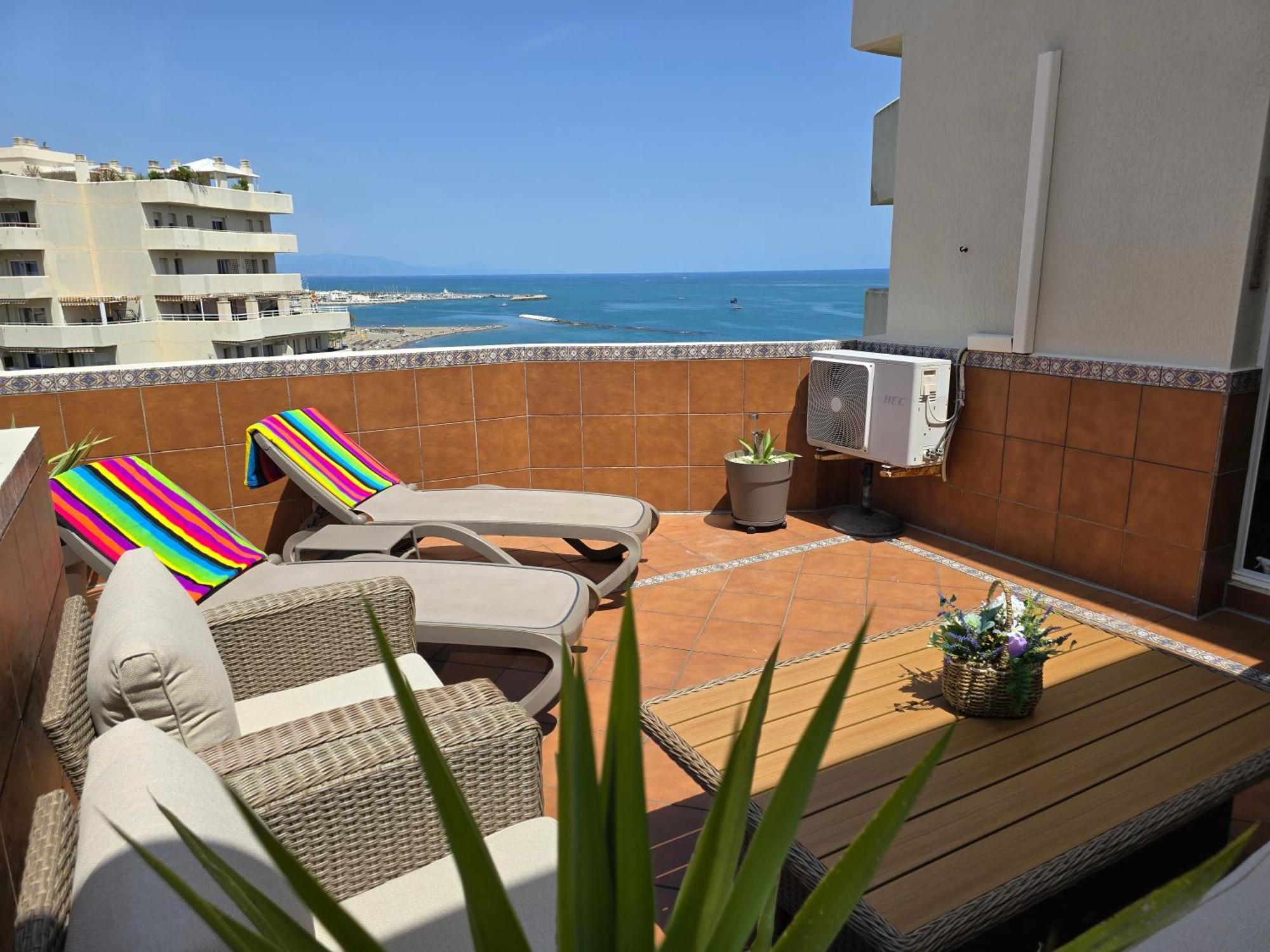 Benal Beach Apartment Беналмадена Екстериор снимка