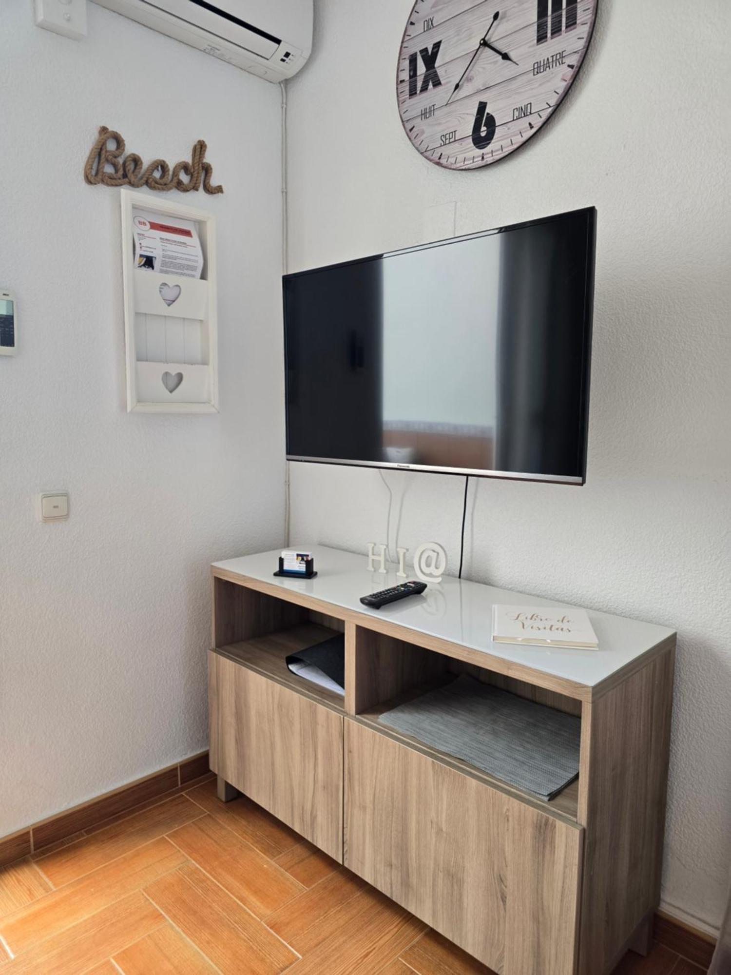 Benal Beach Apartment Беналмадена Екстериор снимка