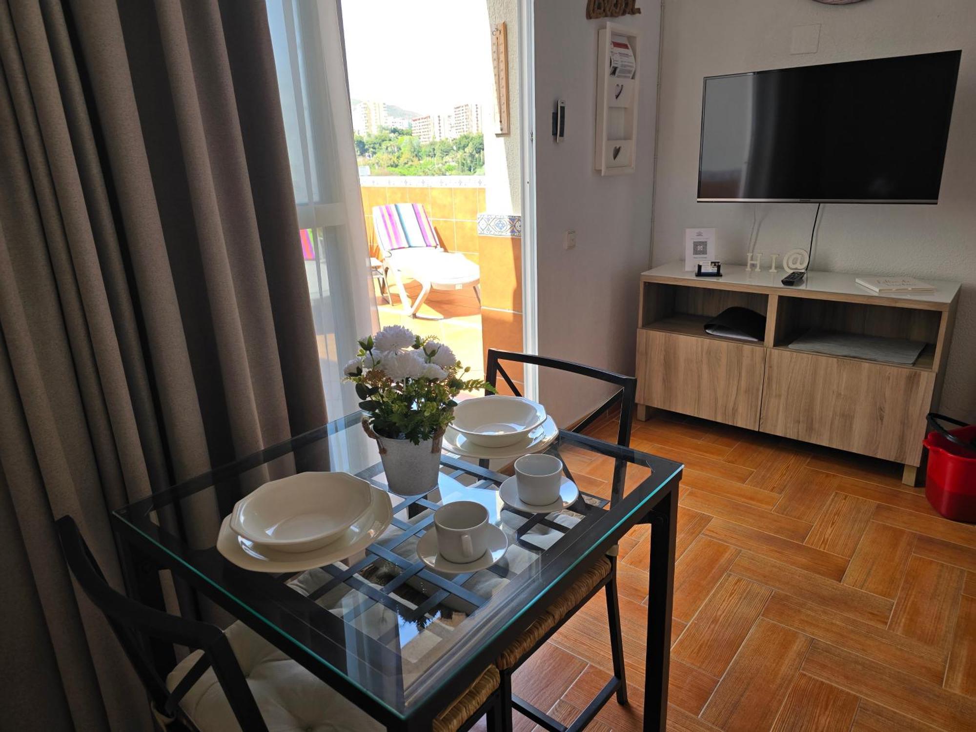 Benal Beach Apartment Беналмадена Екстериор снимка