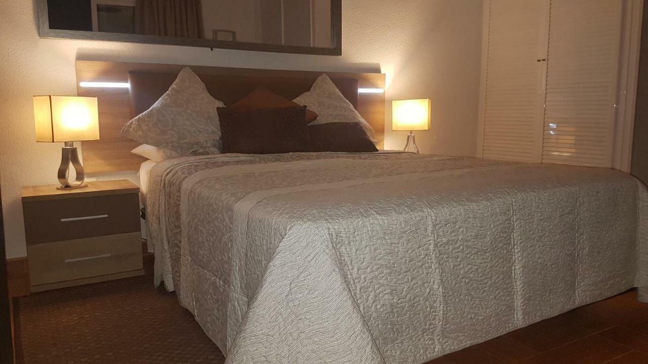 Benal Beach Apartment Беналмадена Екстериор снимка